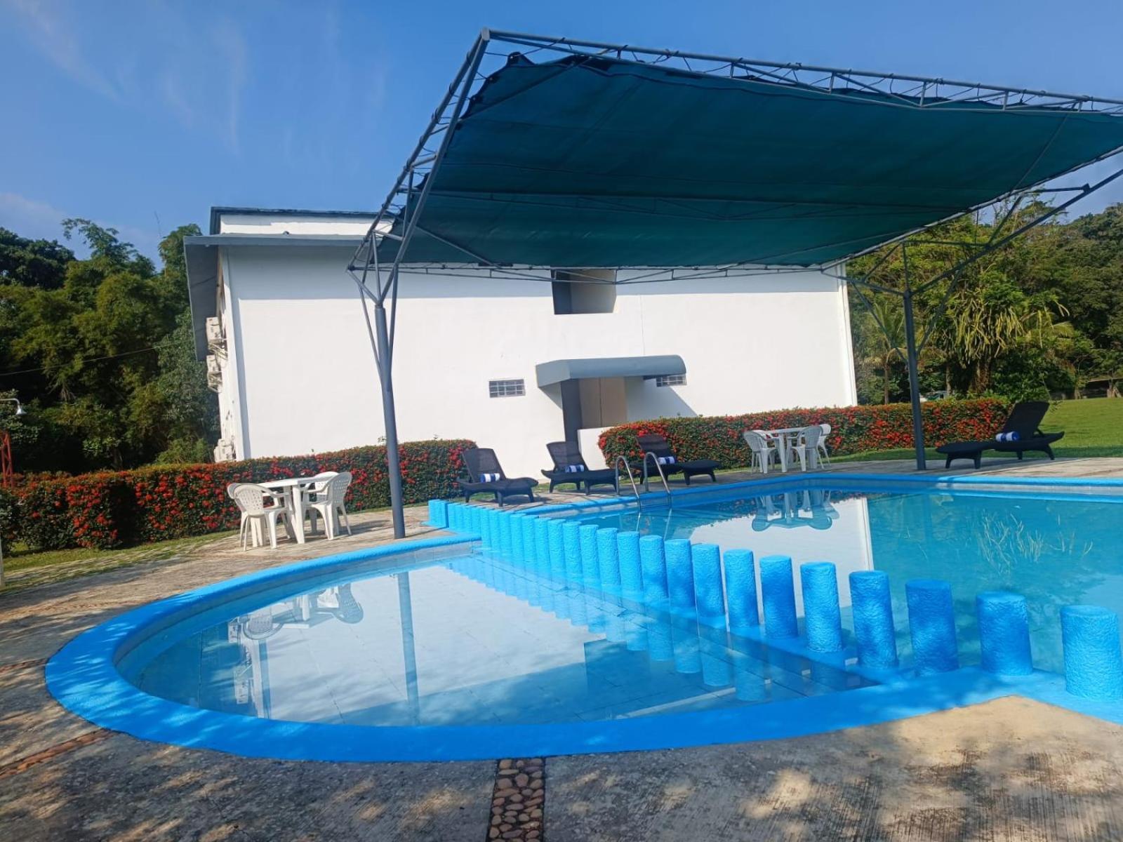Hotel Los Leones Palenque Ngoại thất bức ảnh