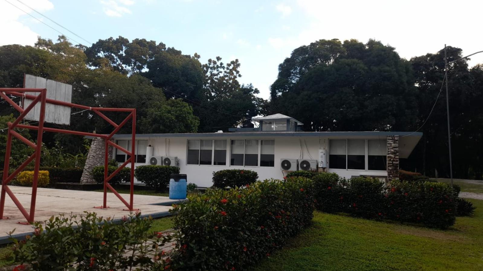Hotel Los Leones Palenque Ngoại thất bức ảnh