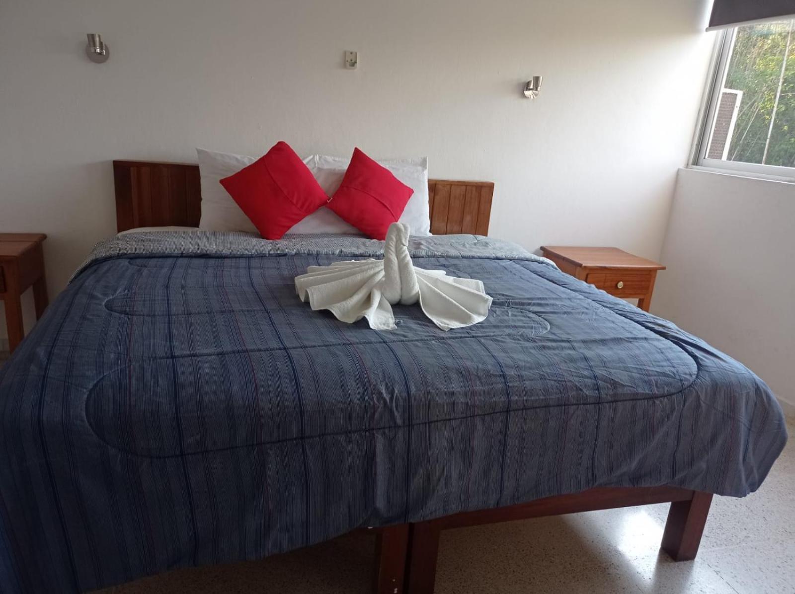 Hotel Los Leones Palenque Ngoại thất bức ảnh